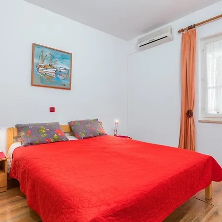Apartament Stunning In Valbandon